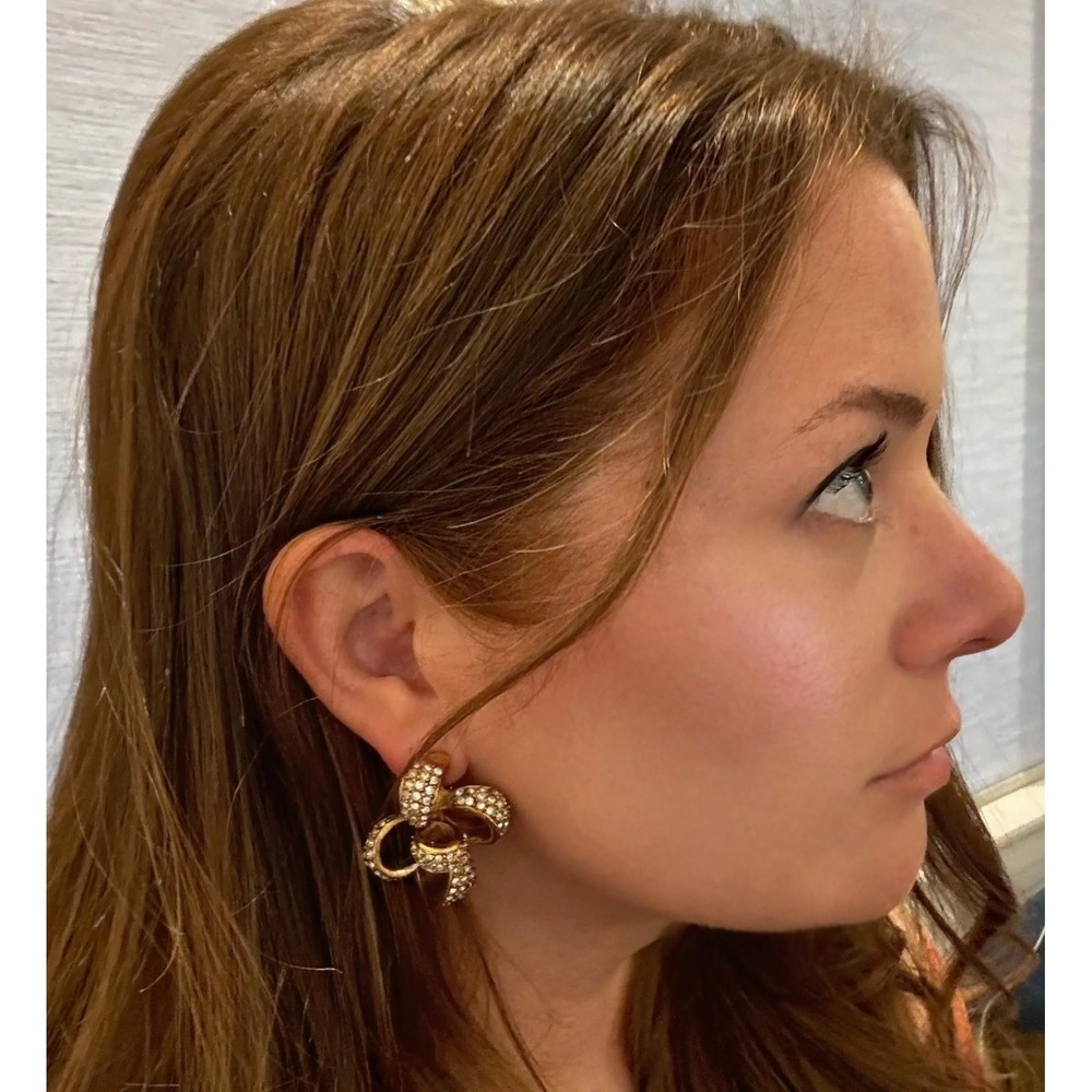 Oscar de la Renta Gold Clover Pavé Crystal Clip-On Earrings OS - Picture 13 of 14